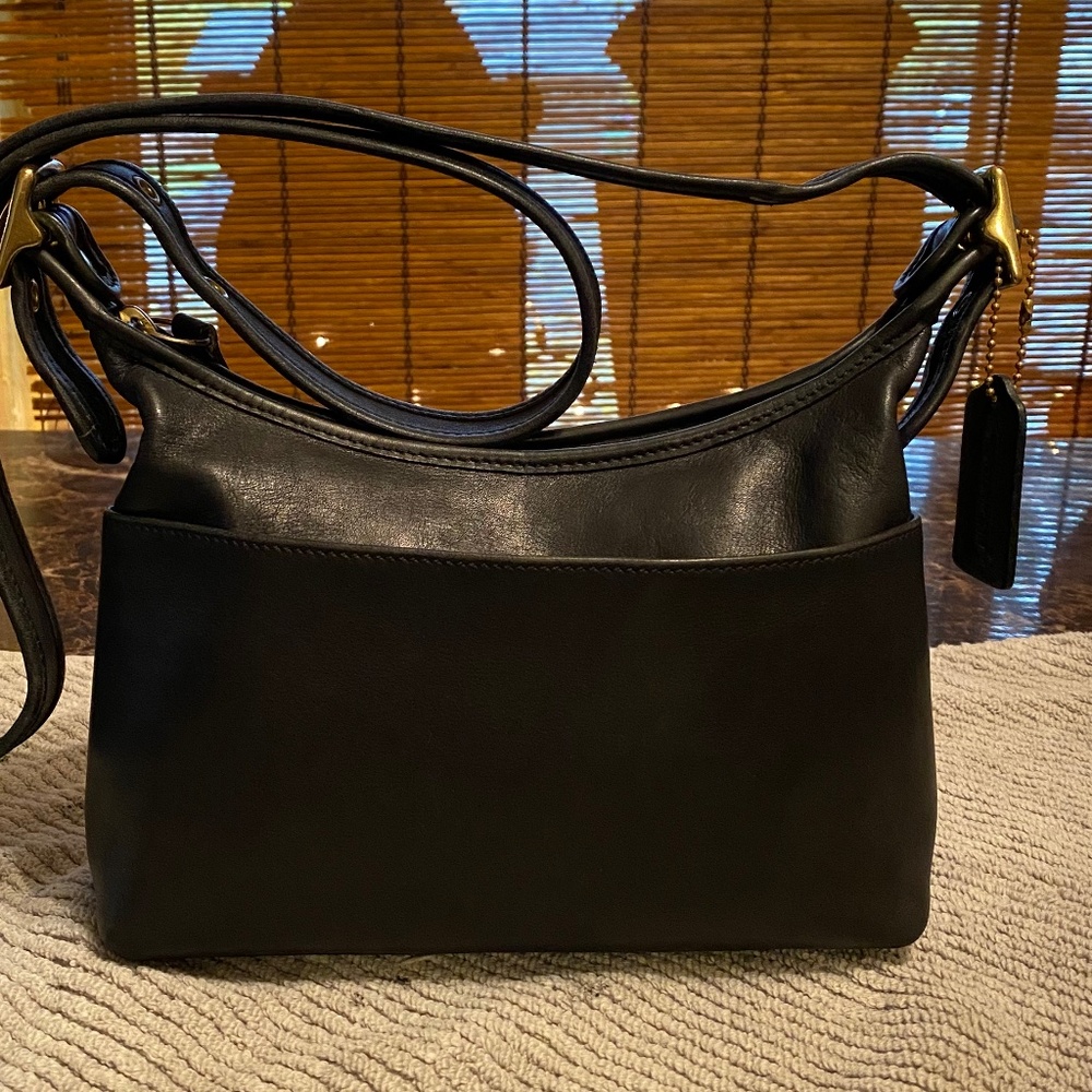 Coach Legacy Style #9136✨